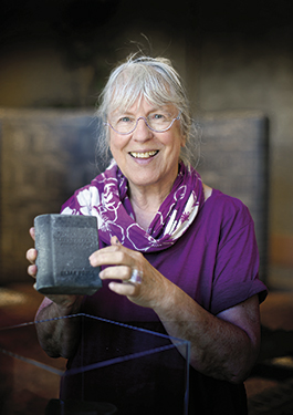 Ulla Viotti har utvecklat en särskild lyhördhet för teglets möjligheter. Foto: Stewen Quigley