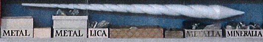 Worms förnekade att enhörningar existerat, men visade ändå ett ”enhörningshorn” bland rariteterna. Bilden en detalj ur affisch till Room one 2010.