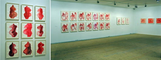 De röda akvarellerna av en nästan hundraårig Louise Bourgeois berättar naket och avskalat om livets början.
